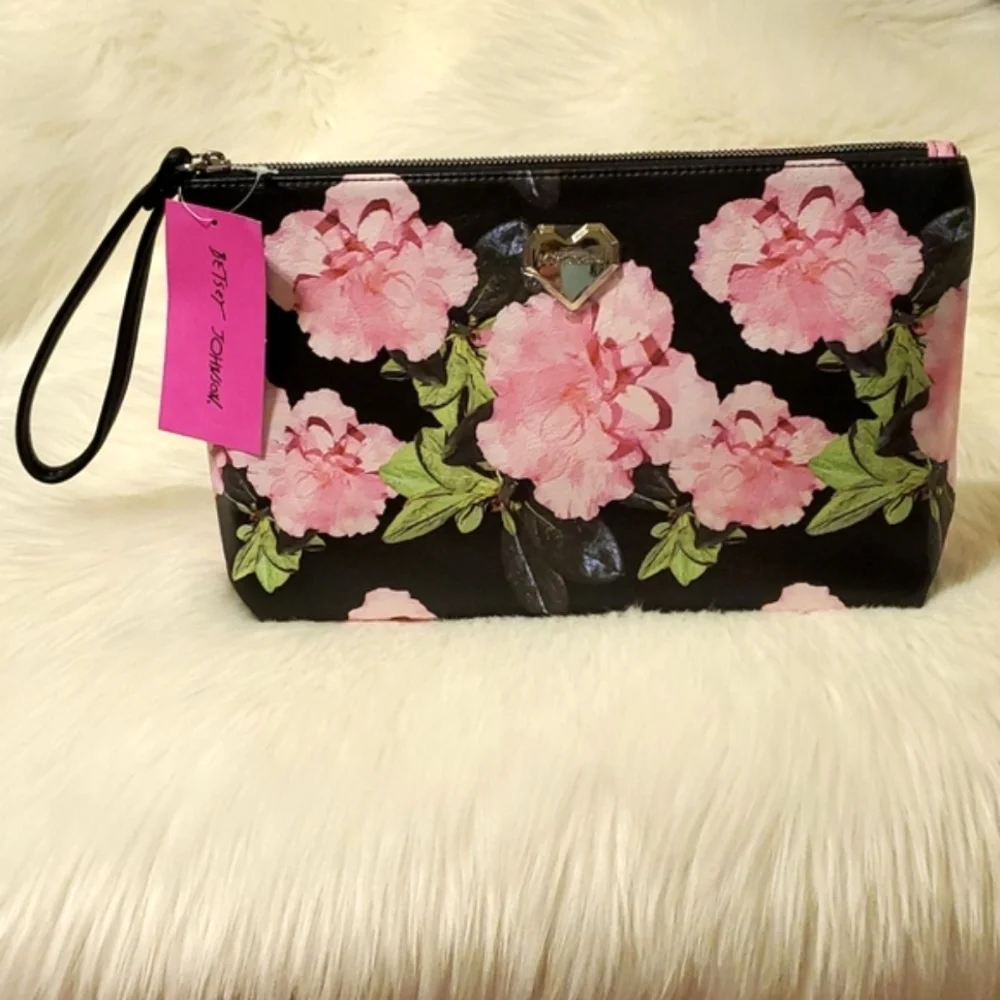 Betsey Johnson Printed Pebble Wristlet Flowers Black and Pink
